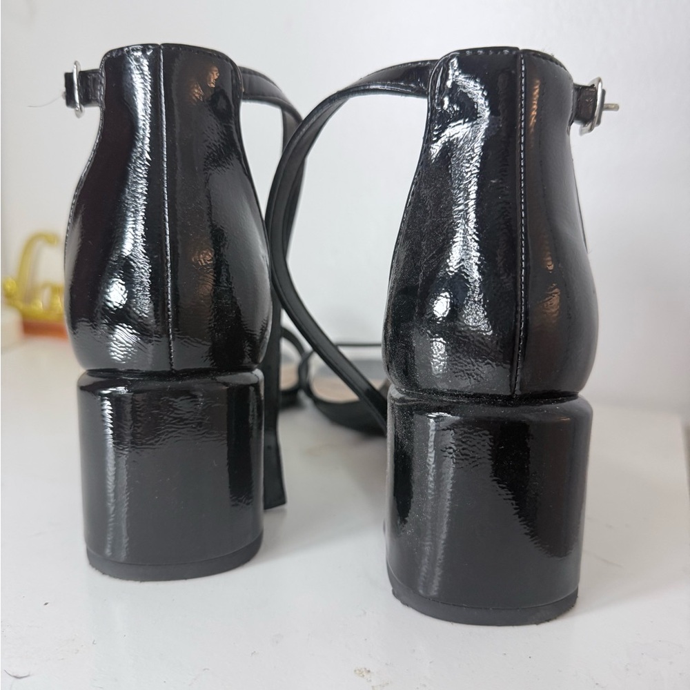Soda Black Patent Block Heel Sandals – Size 8 Strappy Open Toe Dress Shoes - Picture 2 of 10
